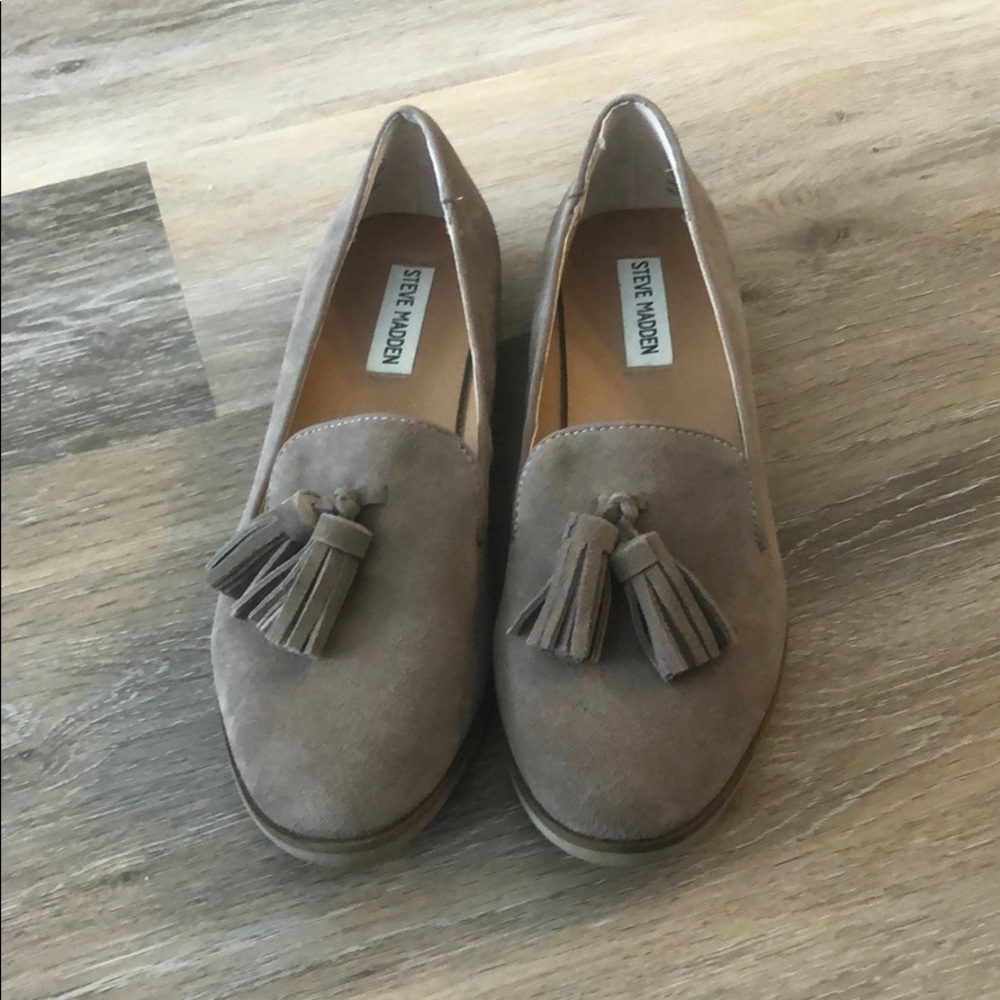 Steve Madden Tassel Flats
